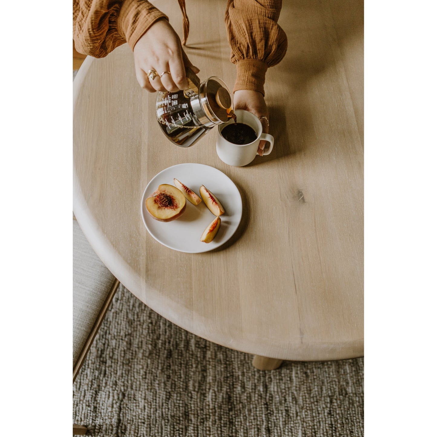 MALIBU ROUND DINING TABLE  WHITE OAK-6