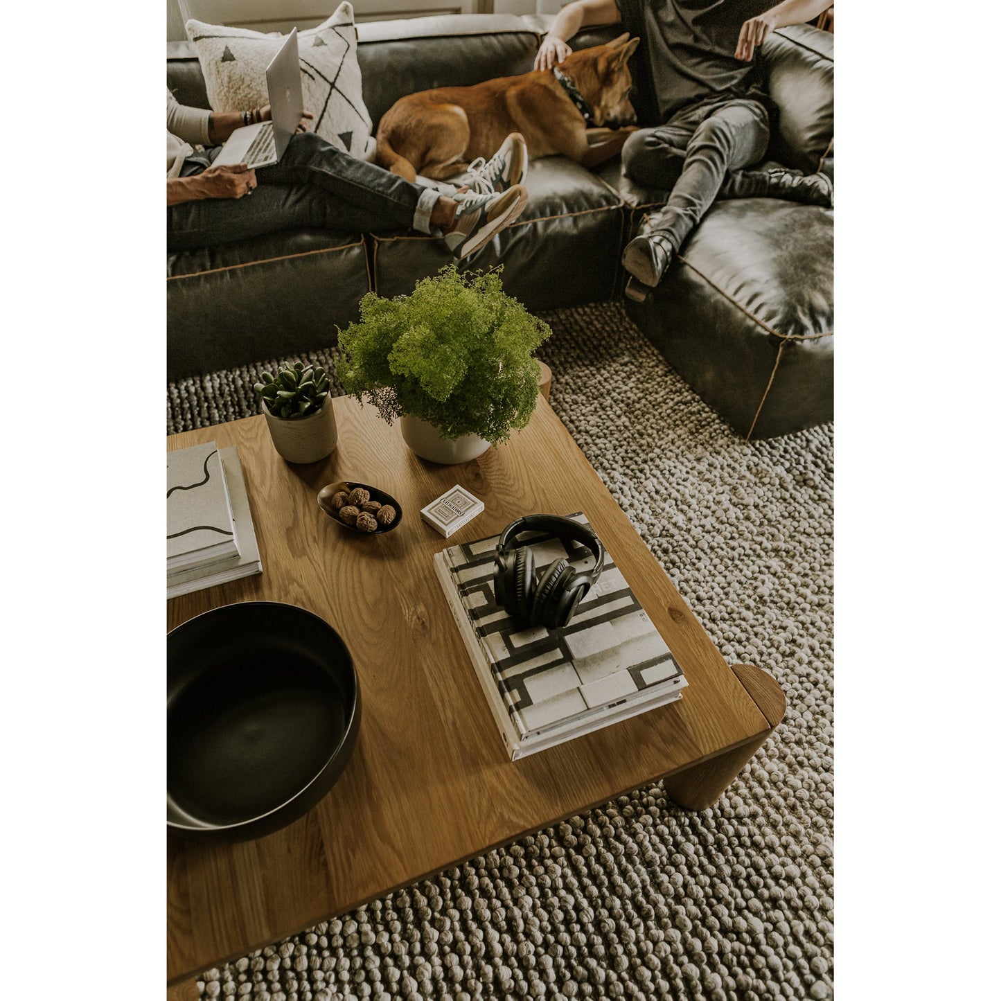 POST COFFEE TABLE WHITE OAK-9