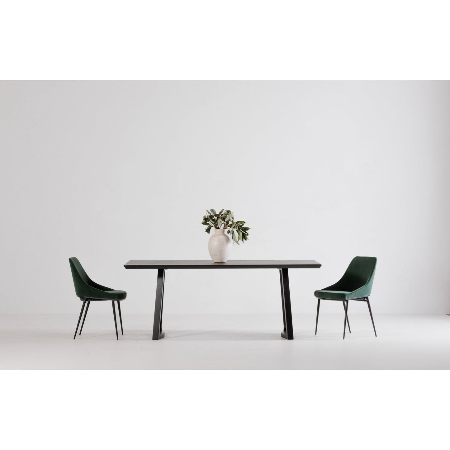 SILAS DINING TABLE BLACK ASH-6