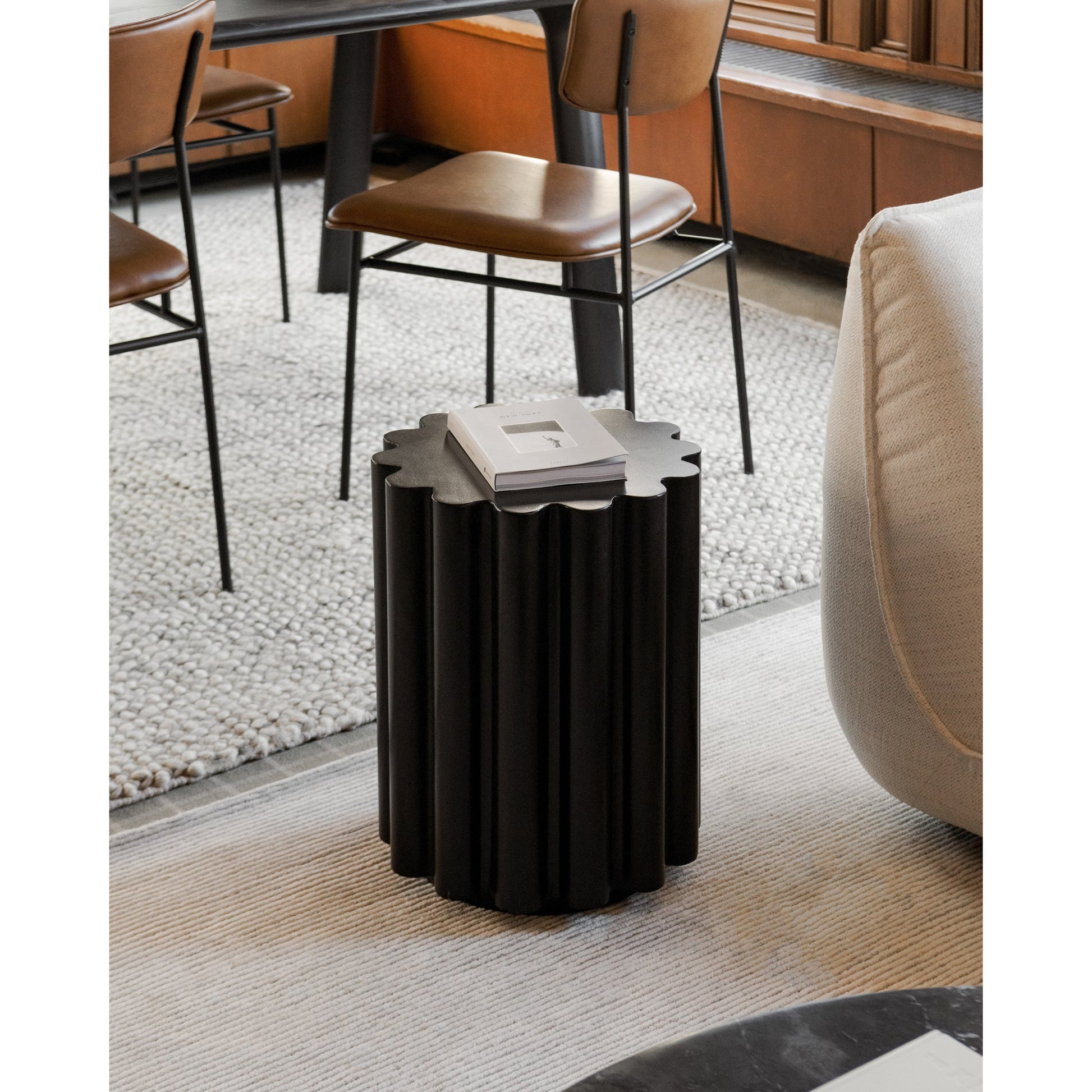 TAFFY ACCENT TABLE BLACK-3