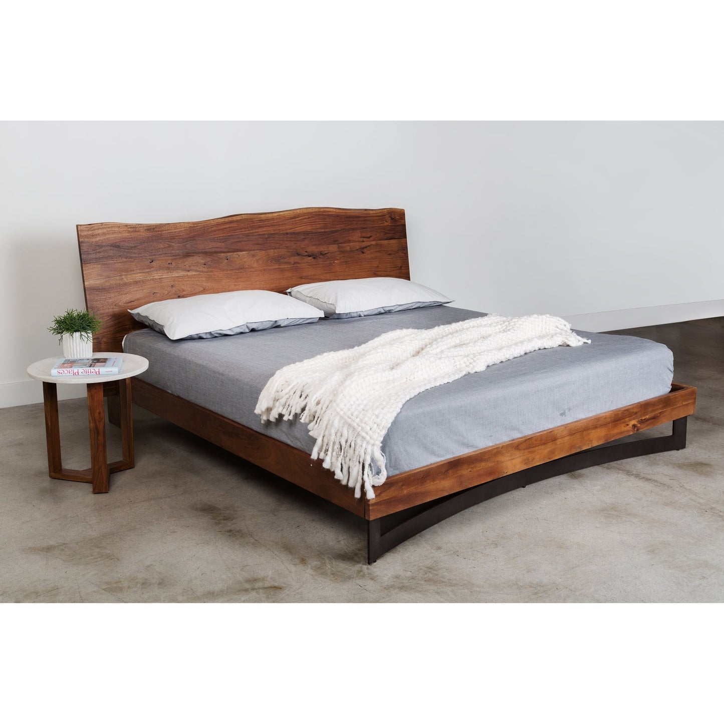 BENT KING BED SMOKED-6